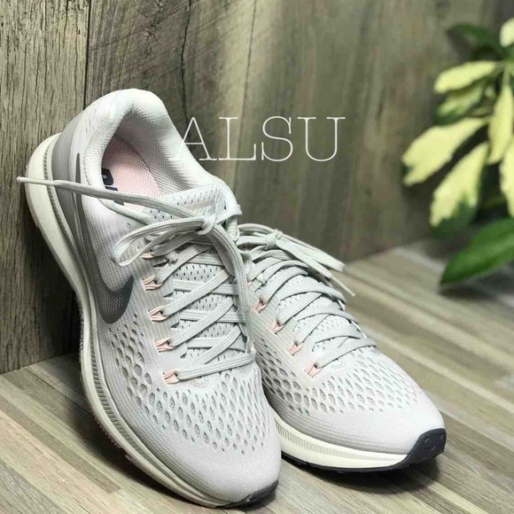 Nike Shoes - NWT Nike Zoom Pegasus 34 Light Bone AUTHENTIC